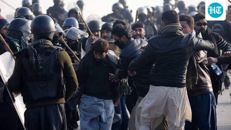 नियंत्रण रेषेपलीकडील वाढती दरी: जम्मू-काश्मीरचा विकास, पाकव्याप्त काश्मीरचा ऱ्हास आणि राजकीय प्रतिक्रिया