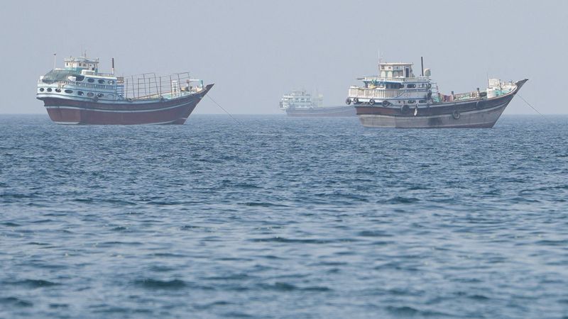 वाढत्या तणावादरम्यान: यूएईने होर्मुजच्या सामुद्रधुनीत ADNOC टँकरवर इराणच्या हल्ल्याचा आरोप केला, इराणने मार्गिकेसाठी अटी ठेवल्या